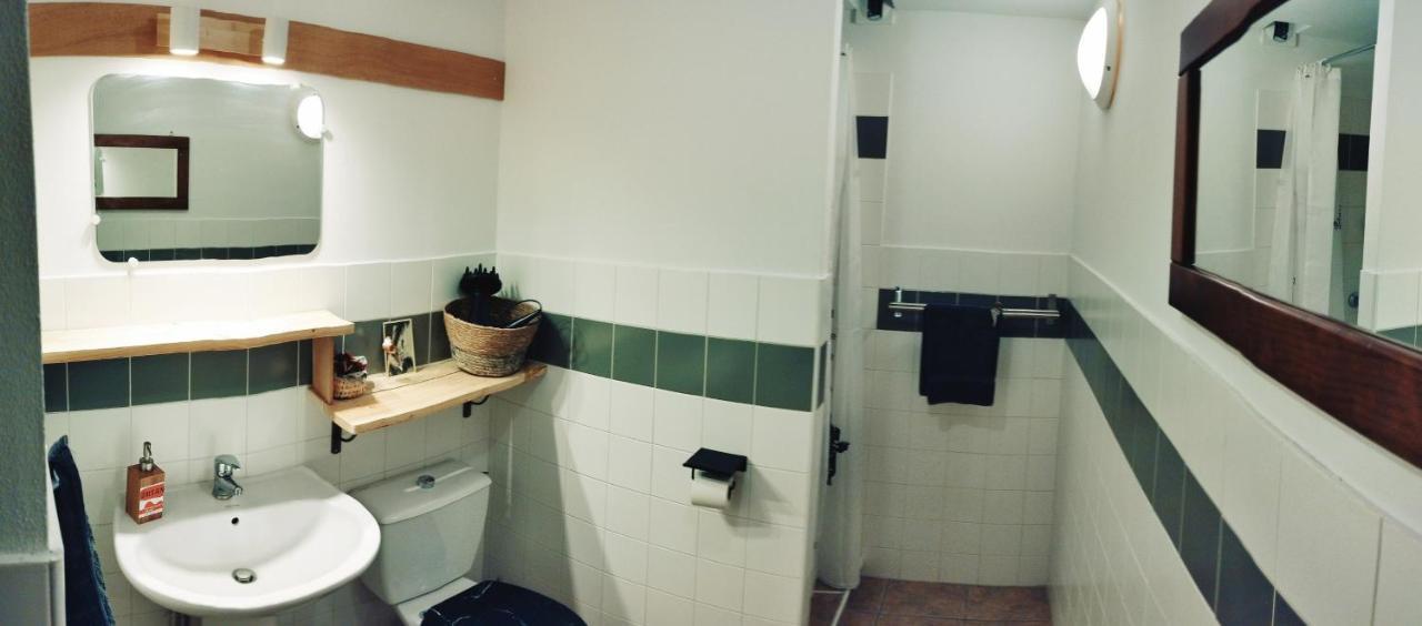 Chambres D'Hotes Le Moulin D'Auxillac La Canourgue Room photo