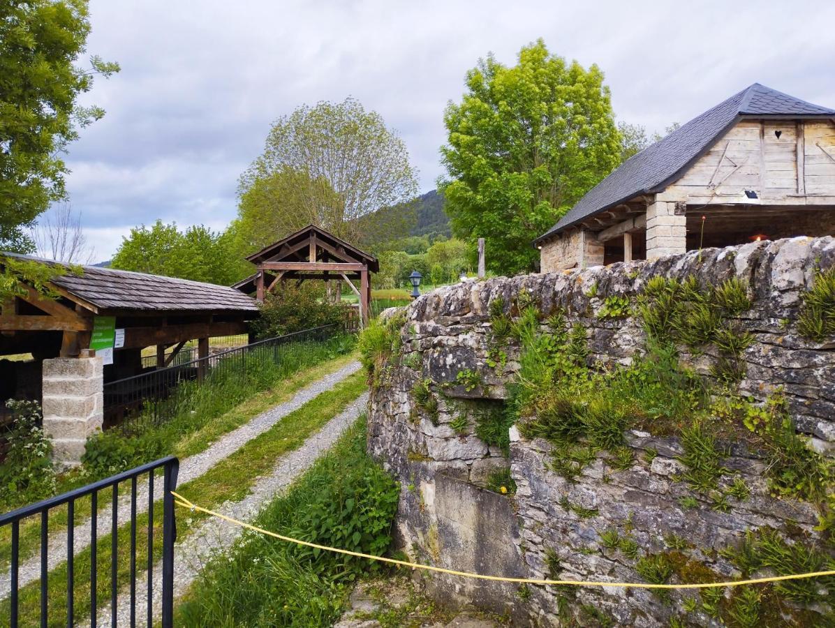 Chambres D'Hotes Le Moulin D'Auxillac La Canourgue Room photo